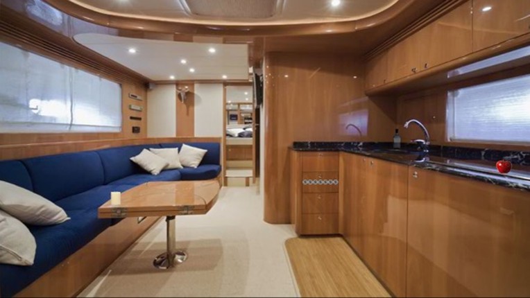 Super Yacht Escape screenshot