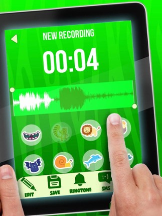 Animal Voice Changer – Super Funny and Scary Sound Modifier &amp; Speech Recorder with Effects screenshot