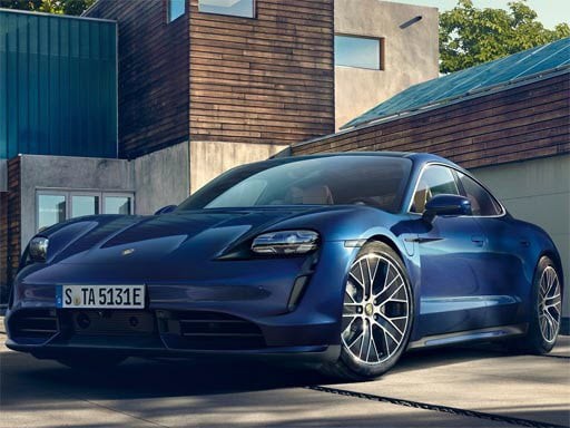 Games like Porsche Taycan Puzzle