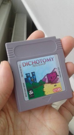 Dichotomy screenshot