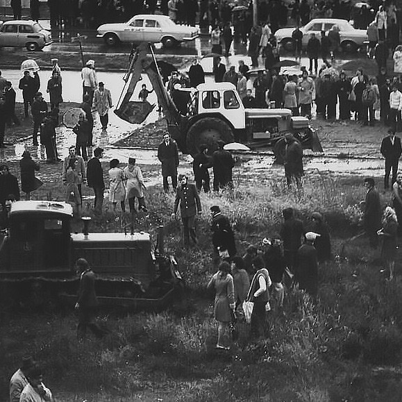 Games like Bulldozer Exhibition