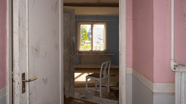 The Game Maker: A Carol Reed Mystery screenshot