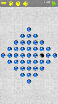 Marble Solitaire Puzzle screenshot