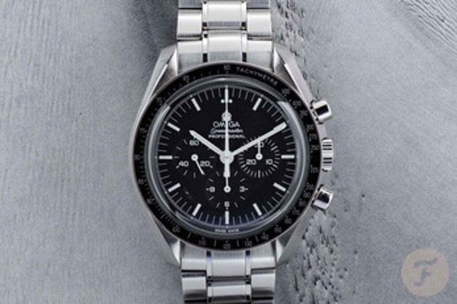 OMEGA 'MOON WATCH'  +SOURCE Image