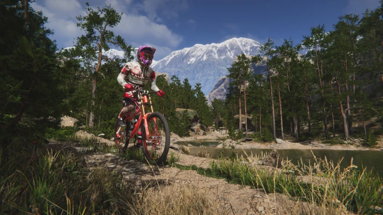 Traildown: Downhill Mountain Biking Image
