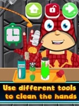 Superhero Hand Doctor Game Image