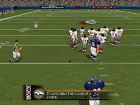 Madden NFL 2000 Image