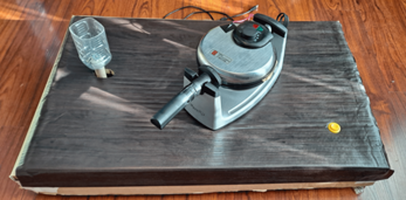 Competitive Waffle Game Image