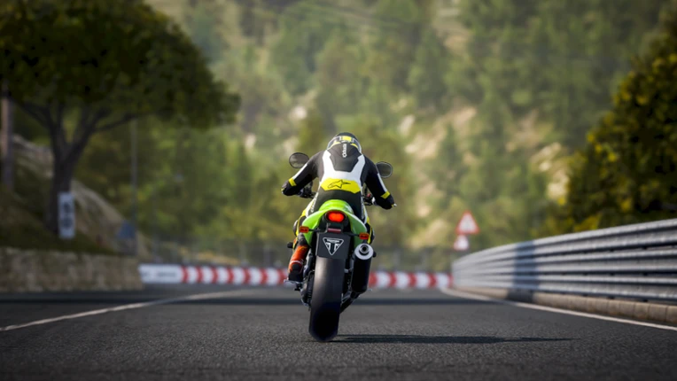 RIDE 4 Image