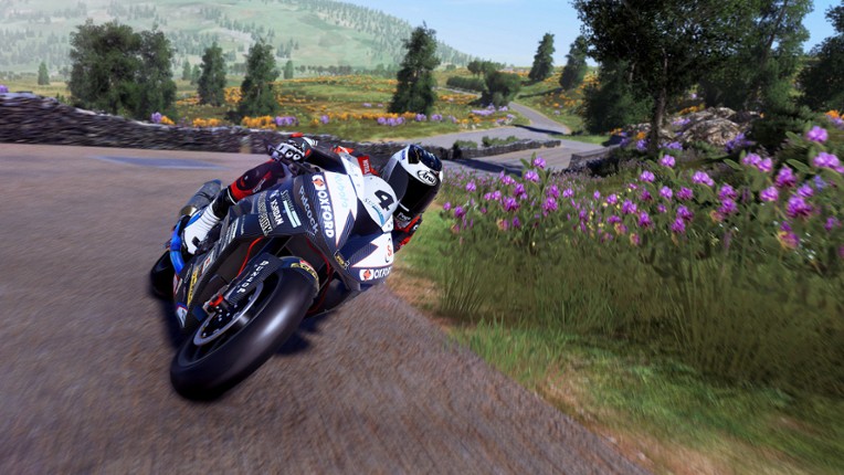 TT Isle of Man Ride on the Edge 2 screenshot