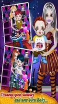 Halloween Mommy &amp; Newborn Baby - Kids Game Image