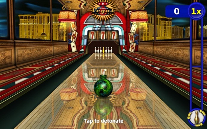 Gutterball - Golden Pin Bowling FREE screenshot