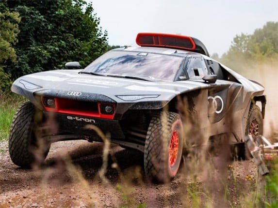 Audi RS Q Dakar Rally  Slide Image