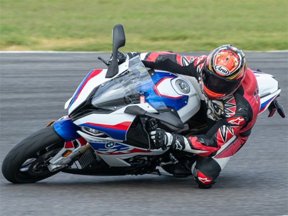 BMW S1000RR Slide Image