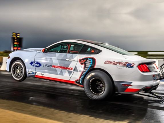 Ford Mustang Cobra Jet Slide Image