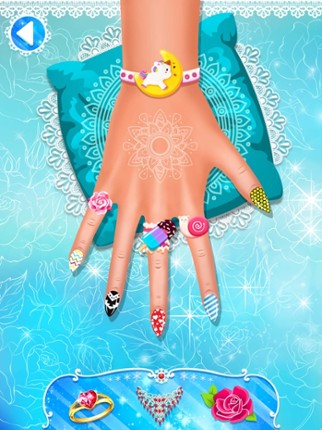 Nail salon game Image