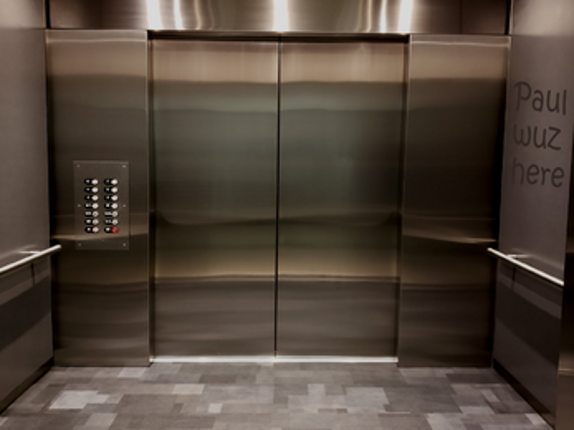 one night in burger king 3: Lockdown screenshot