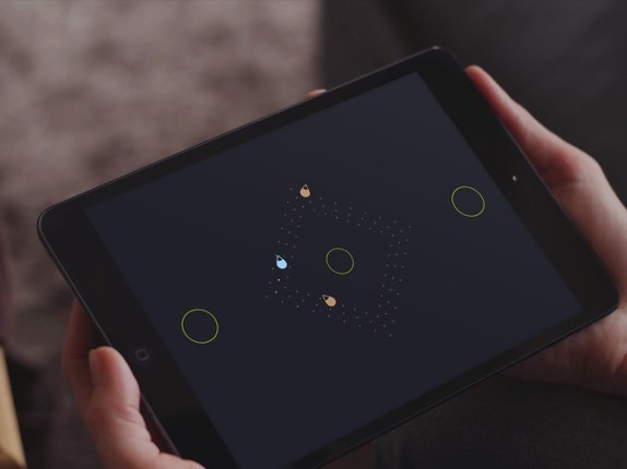Symmetrica: Minimalistic arcade game screenshot