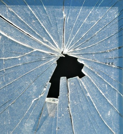 Glass Smash Runner Image