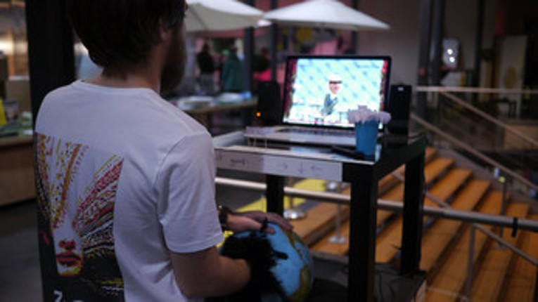Business Pinata screenshot