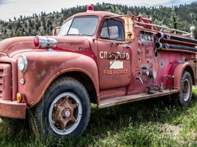 Rusty Cars Slide Image