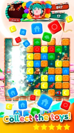 Toy cubes collapse: Tap crunch Image