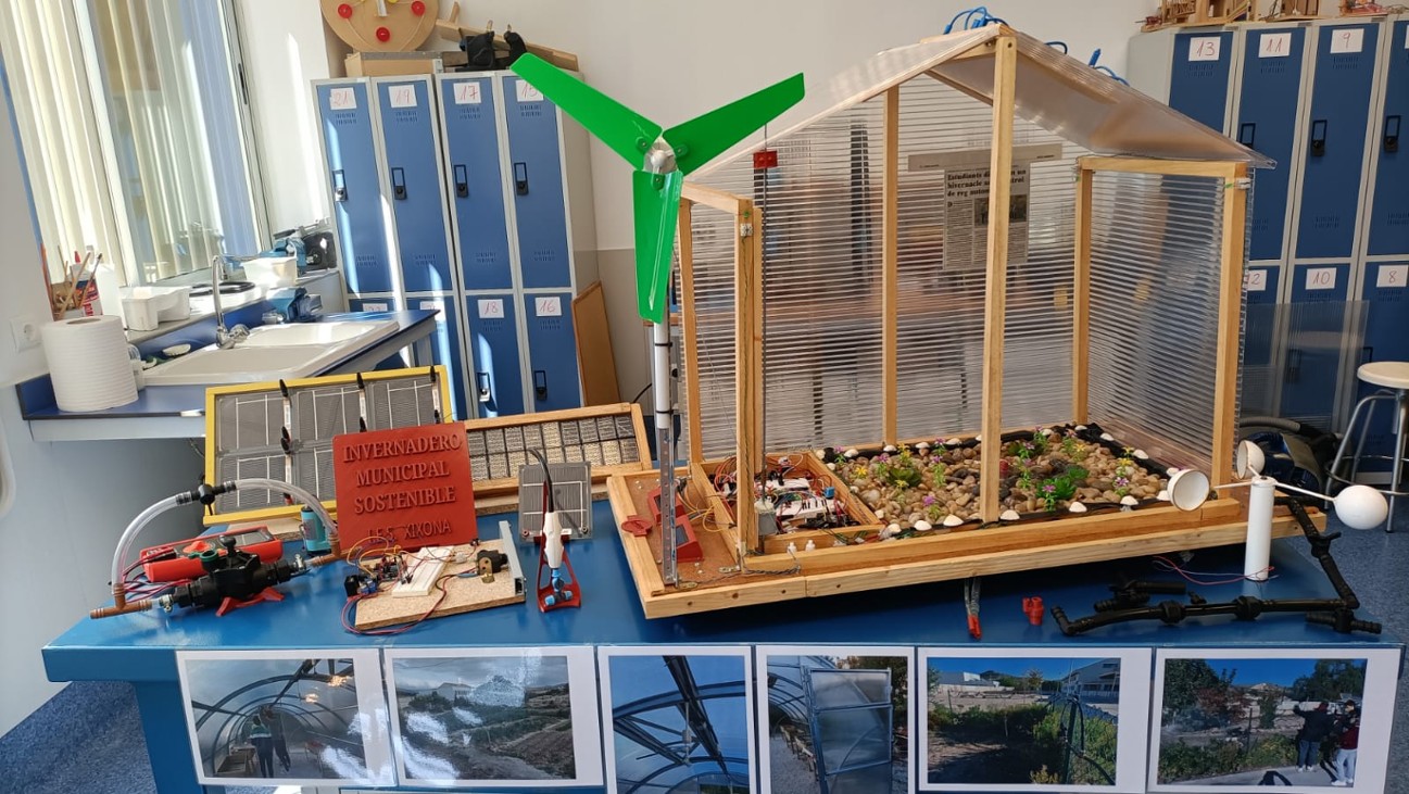 Games like INVERNADERO MUNICIPAL SOSTENIBLE