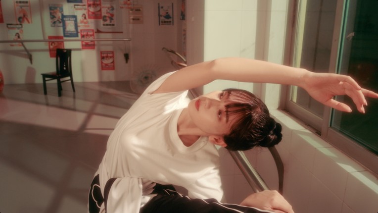 恋爱吗？我家猫会后空翻 screenshot