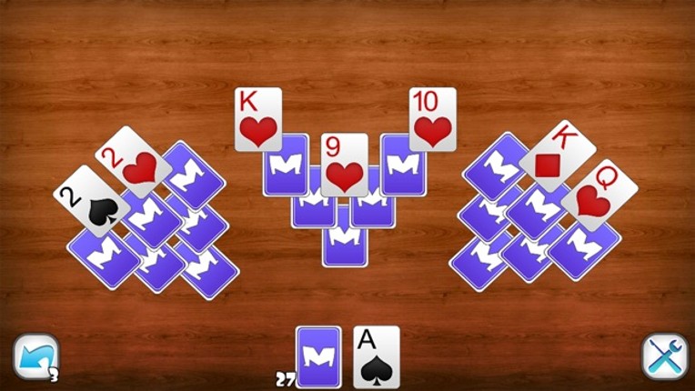 TriPeaks Solitaire Classic screenshot