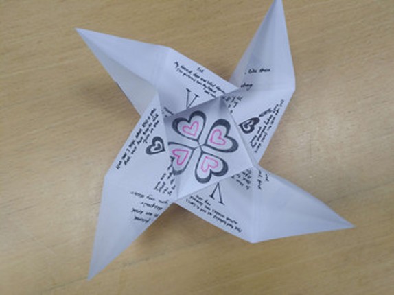 Valentine Puzzle Purse screenshot