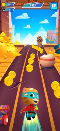 Talking Tom Hero Dash screenshot