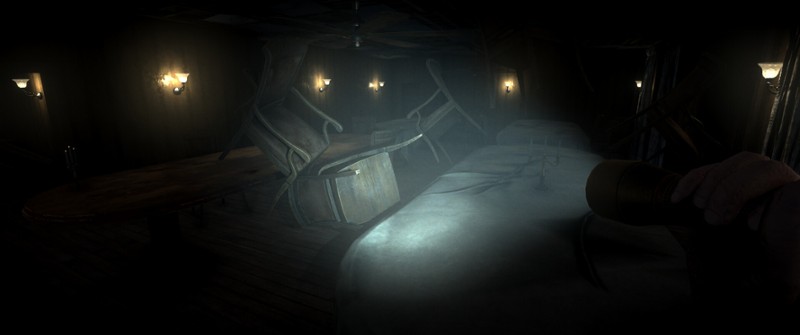 Footsteps in the Dark screenshot